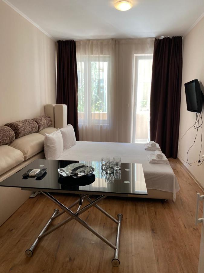 Dawn Park Deluxe Aparthotel Sunny Beach Esterno foto