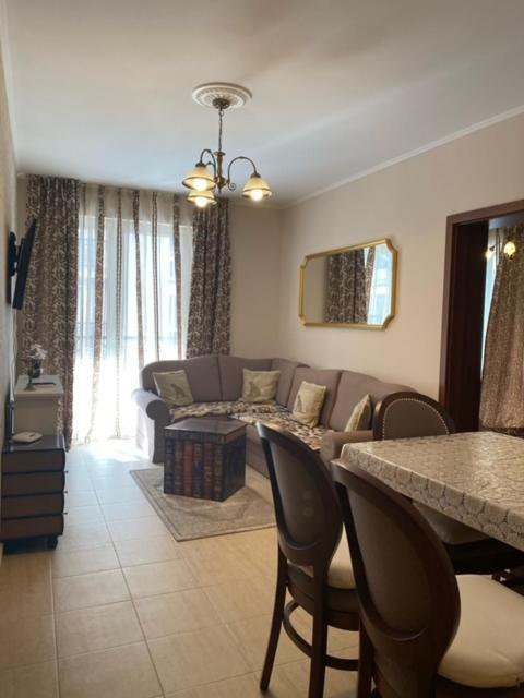 Dawn Park Deluxe Aparthotel Sunny Beach Esterno foto