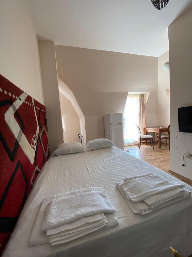 Dawn Park Deluxe Aparthotel Sunny Beach Esterno foto