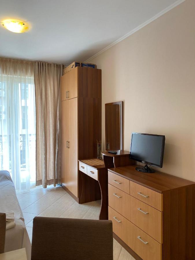 Dawn Park Deluxe Aparthotel Sunny Beach Esterno foto