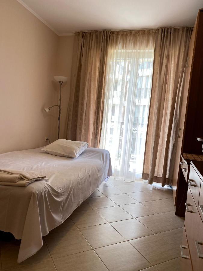 Dawn Park Deluxe Aparthotel Sunny Beach Esterno foto