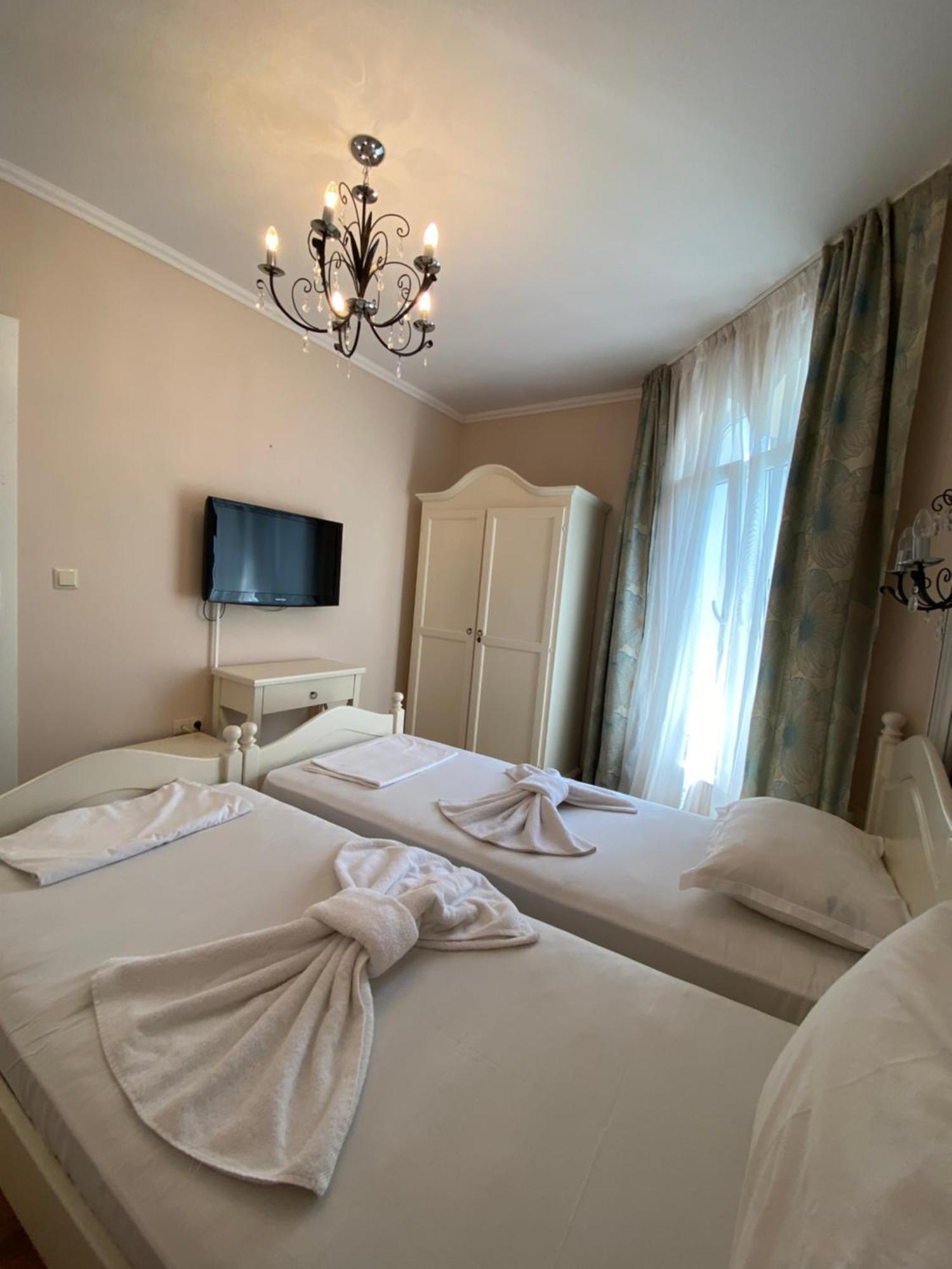 Dawn Park Deluxe Aparthotel Sunny Beach Esterno foto