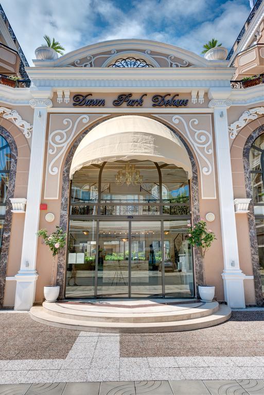 Dawn Park Deluxe Aparthotel Sunny Beach Esterno foto
